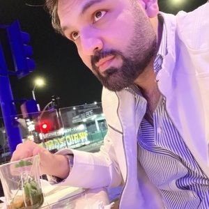 Meet your Posher, Adnan